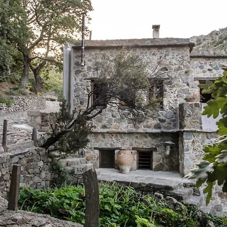 호텔 μilia Mountain Retreat Vlátos