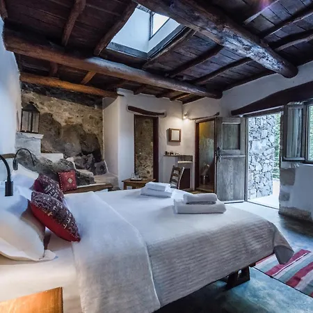 μilia Mountain Retreat 호텔 Vlátos
