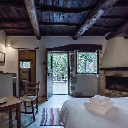 μilia Mountain Retreat 호텔 Vlátos