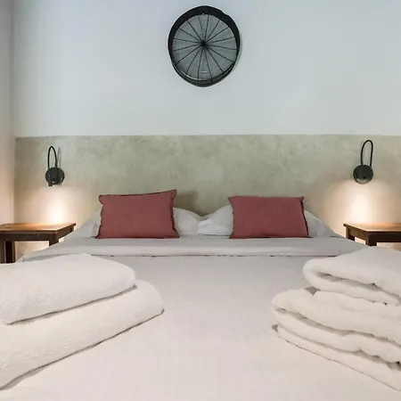 μilia Mountain Retreat 호텔 Vlátos