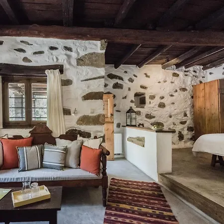 μilia Mountain Retreat 호텔 2*